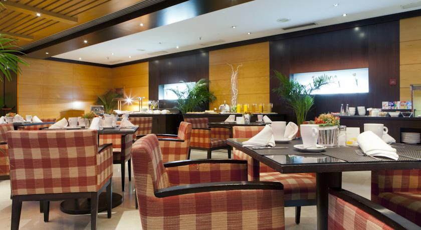 Отель Hotel Intur Castellon
