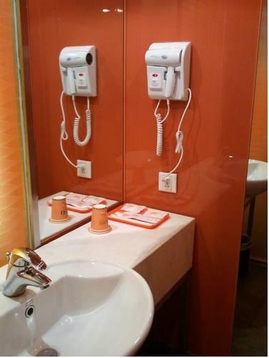 Yanjiang East Garden Inn