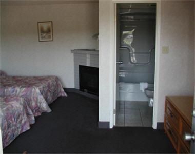 Crystal Inn