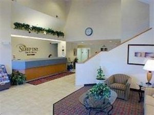 Отель Sleep Inn & Suites Stony Creek