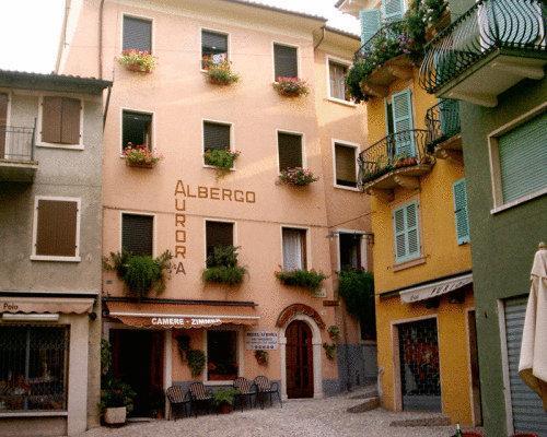 Отель Albergo Aurora