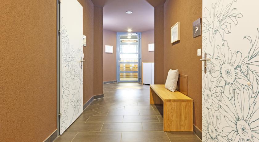 Отель Hirschen Swiss Quality Hotel