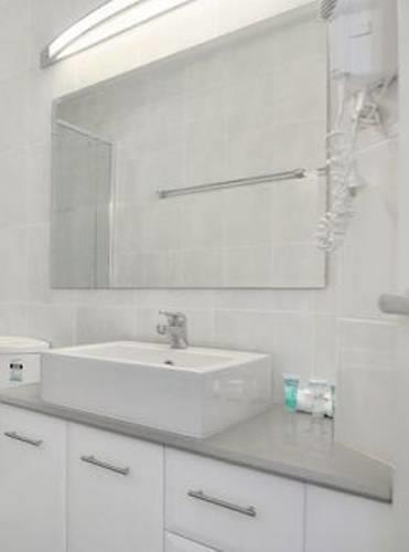 Апартаменты White Crest Luxury Apartments