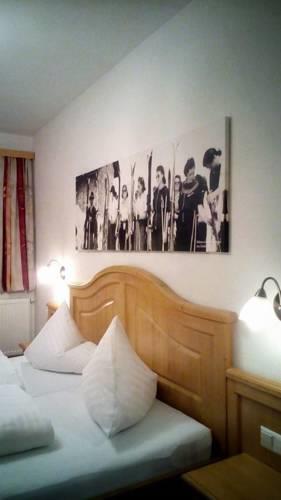 Отель Hotel Austria