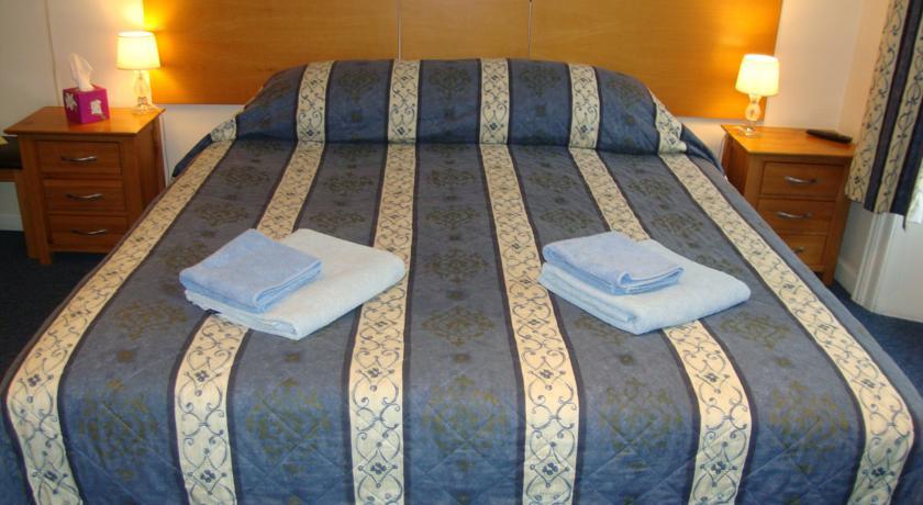 Отель Clock Tower Hotel