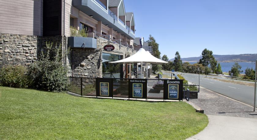 Отель Banjo Paterson Inn