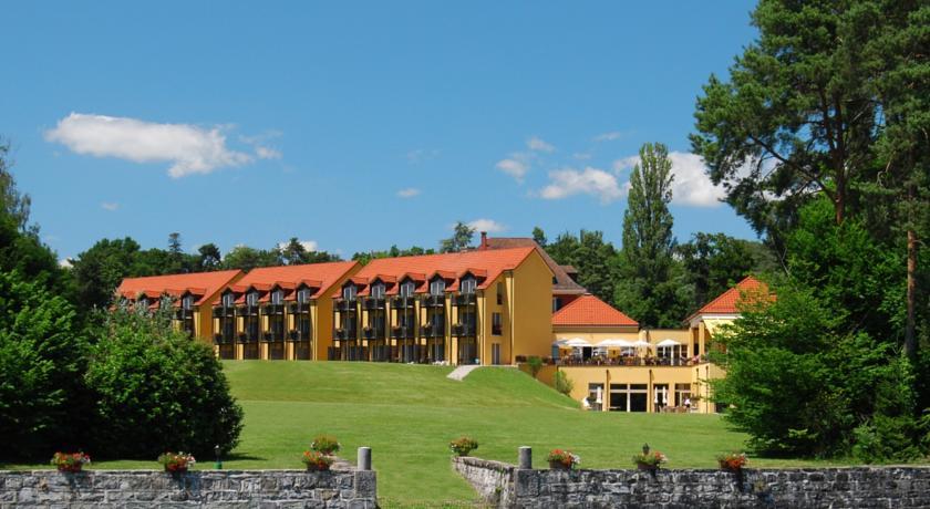 Отель Hotel La Barcarolle