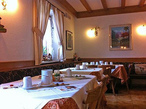 Отель Garnì Vajolet