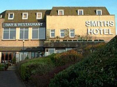 Отель Smiths Hotel