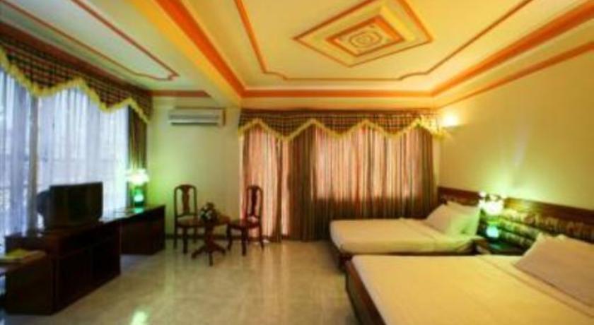 Lucky Star Hotel