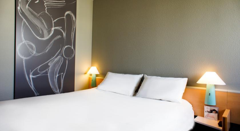 Отель Hotel ibis Angoulême Nord