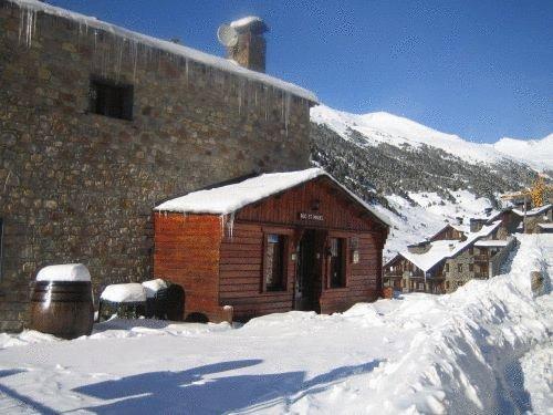 Отель Hotel Roc de St Miquel
