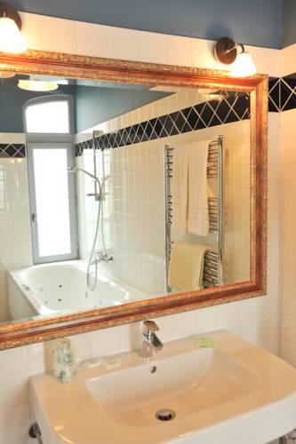 Отель Hotel Le Rayon Vert
