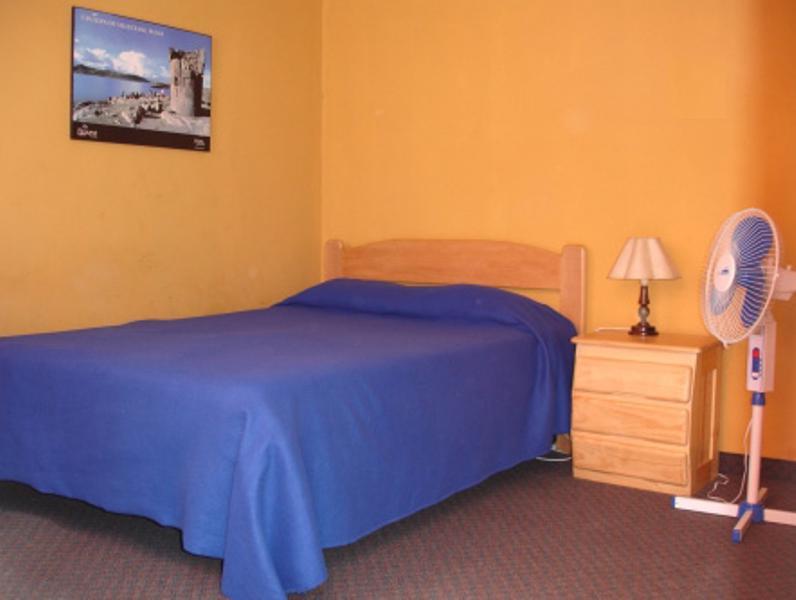 Hitchhikers Backpackers Hostel