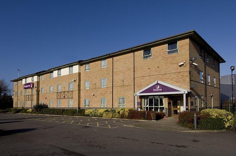 Отель Premier Inn Ashford Central