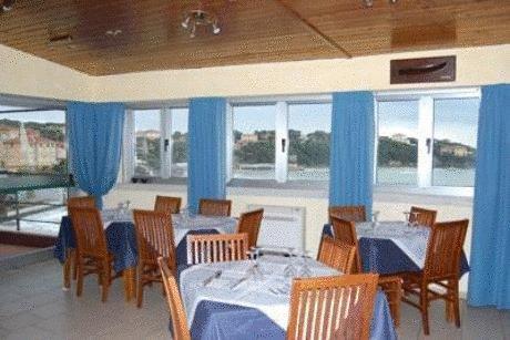 Отель Hotel Baia Del Sorriso