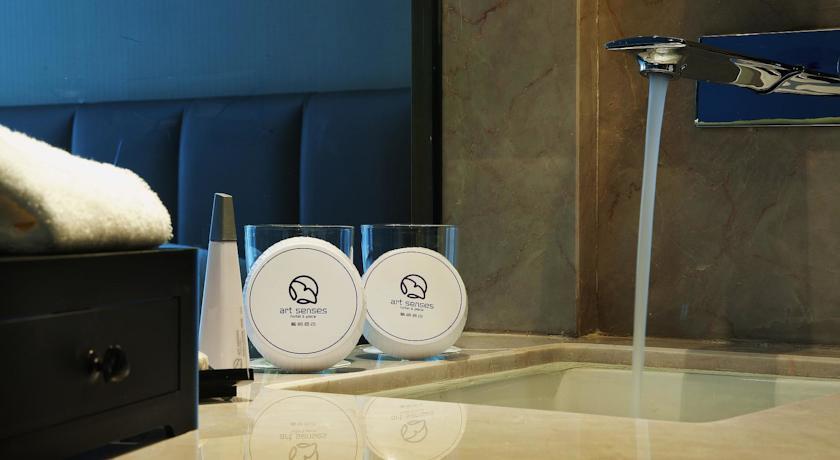 Отель Art Senses Hotel and Place