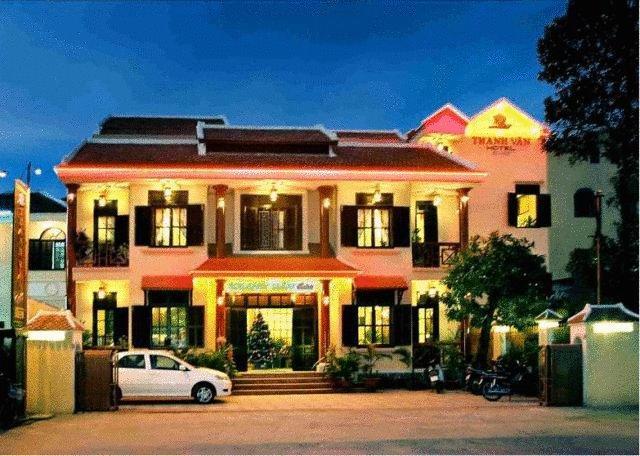Отель Thanh Van 1 Hotel