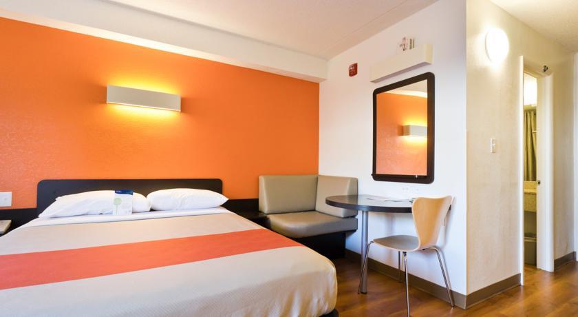 Отель Motel 6 Springfield