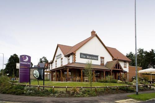 Отель Premier Inn Thetford