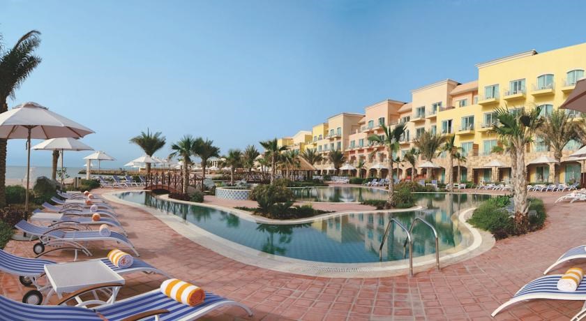 Отель Mövenpick Hotel & Resort Al Bida'a Kuwait