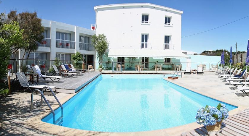 Отель Logis Hôtel Bellevue