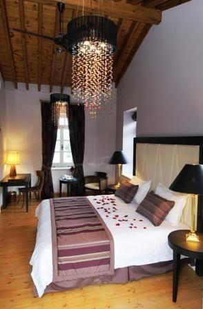 Отель The Library Hotel Wellness Retreat