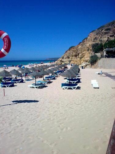 Отель Hotel Residencial Salema