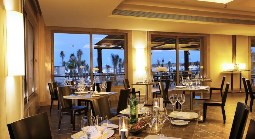 Отель Jaz Little Venice Golf Resort