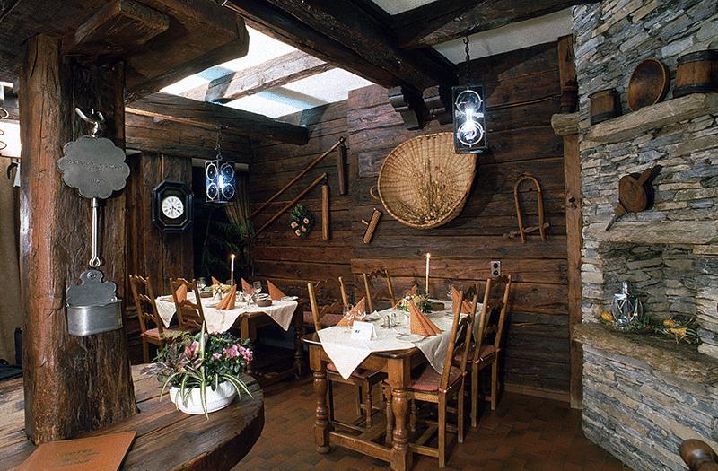 Отель Hotel Rhone