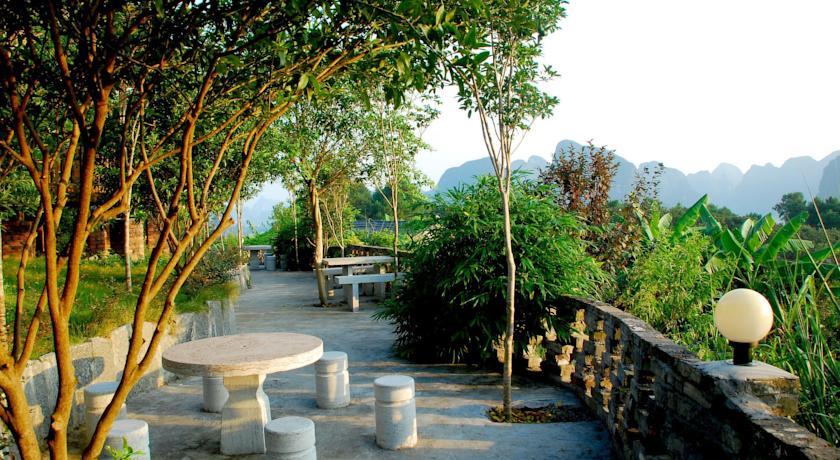 Отель Yangshuo Dongling Resort