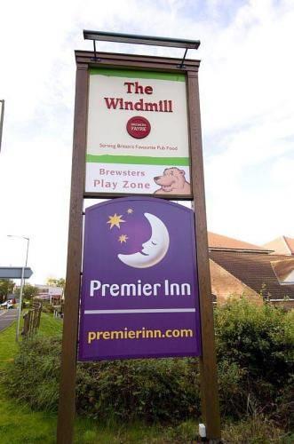 Отель Premier Inn Hastings