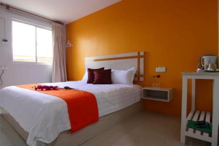 Отель Mega Inn