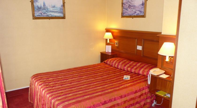 Отель Hôtel Hamiot