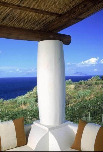 Отель Capofaro Malvasia & Resort