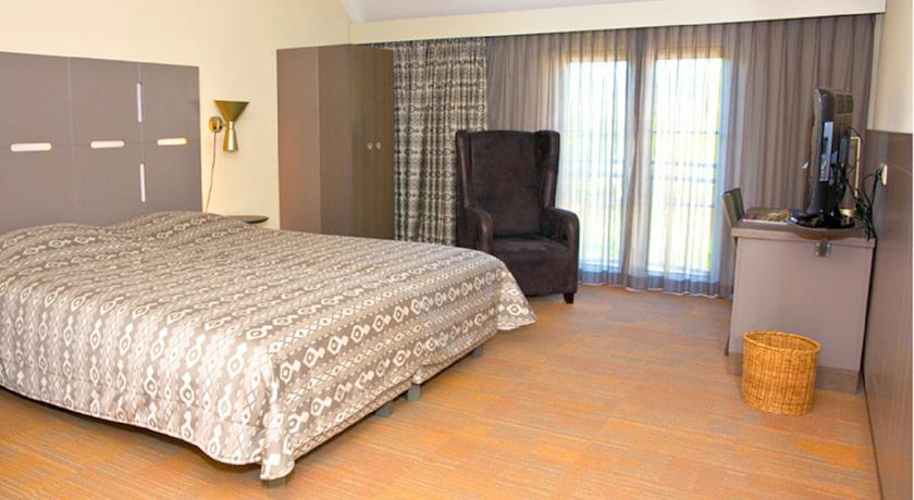 Отель Hotel De Zeeuwse Stromen