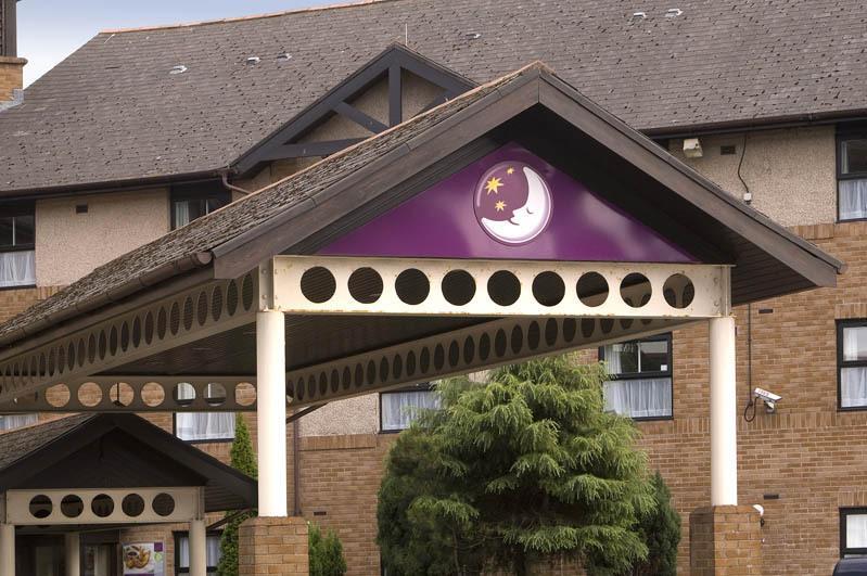 Отель Premier Inn Glasgow Airport