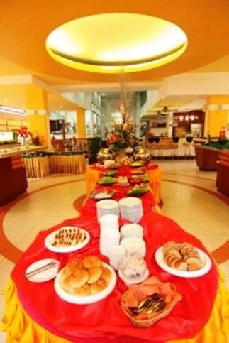 Eastiny Plaza Hotel