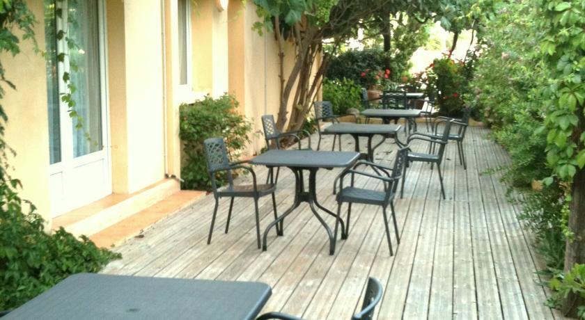 Отель Hotel-Motel Agosta Plage