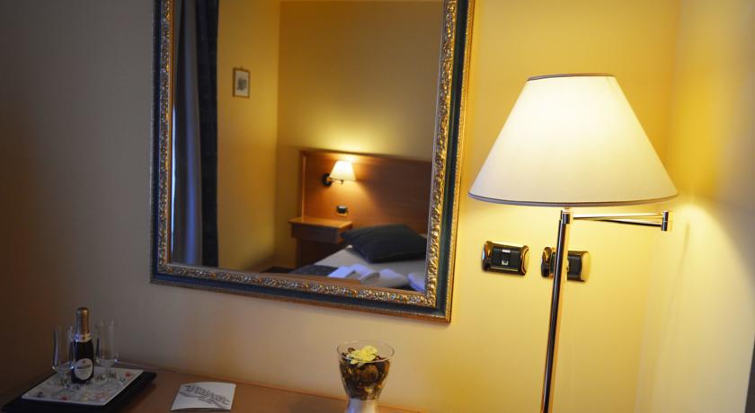 Отель Hotel Bristol