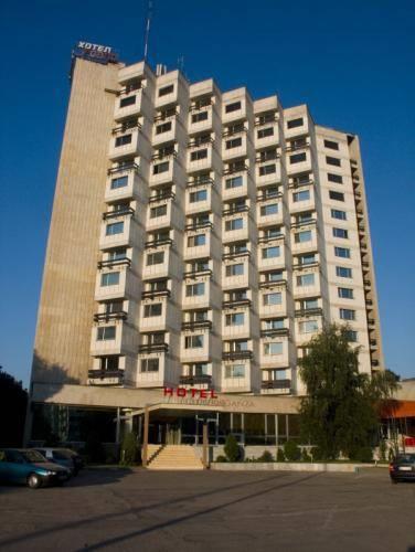 Отель Rovno Hotel