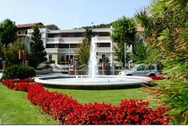 Отель Hotel Cristallo