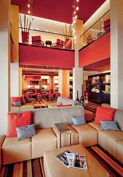 Отель Courtyard Chevy Chase by Marriott