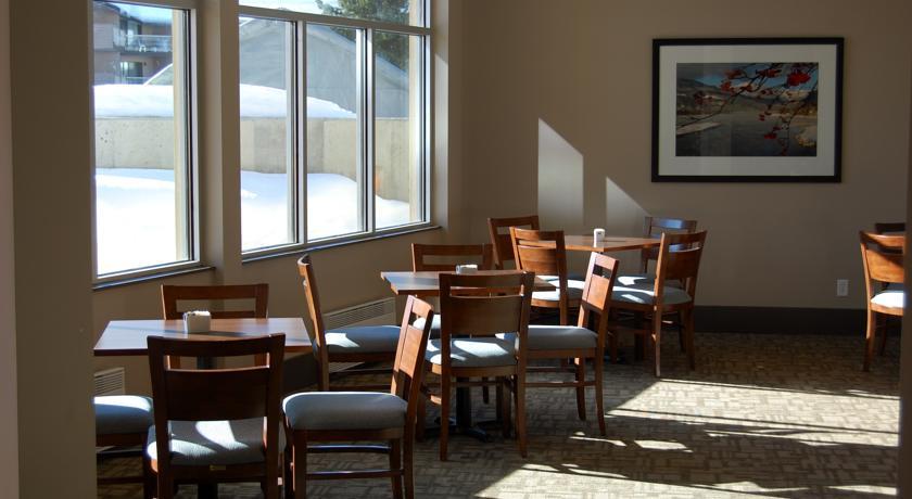 Отель Best Western Plus Revelstoke