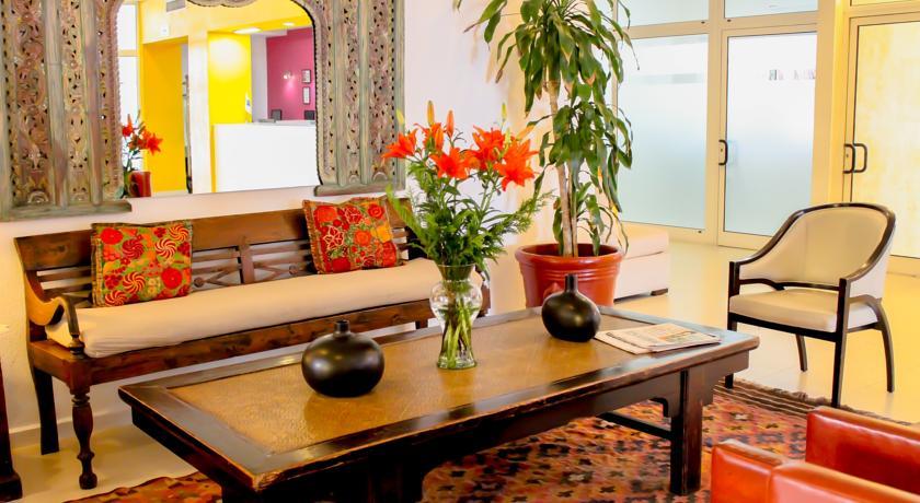 Отель Comfort Inn Monterrey Valle