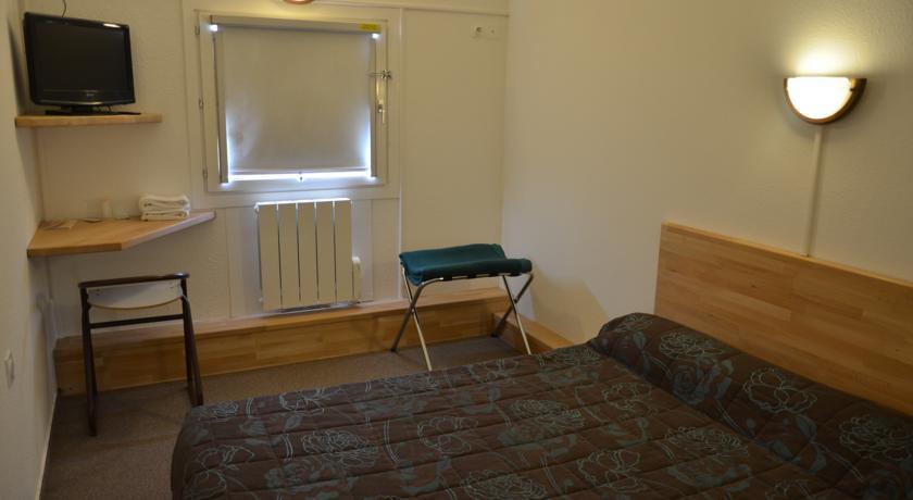 Отель P’tit-dej Hotel Macon la Salle