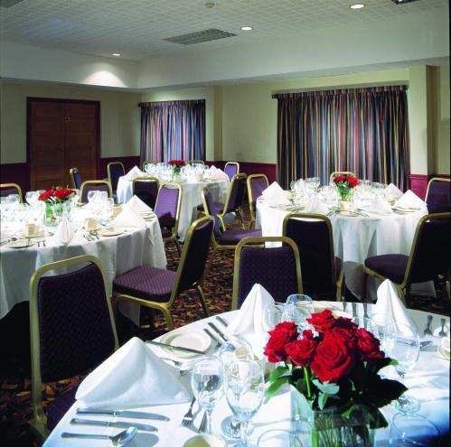 Отель Chichester Park Hotel