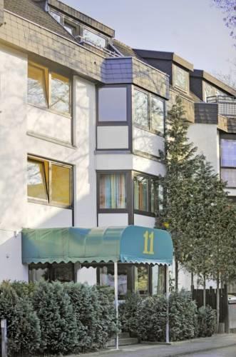 Отель Hotel Eden - Am Hofgarten