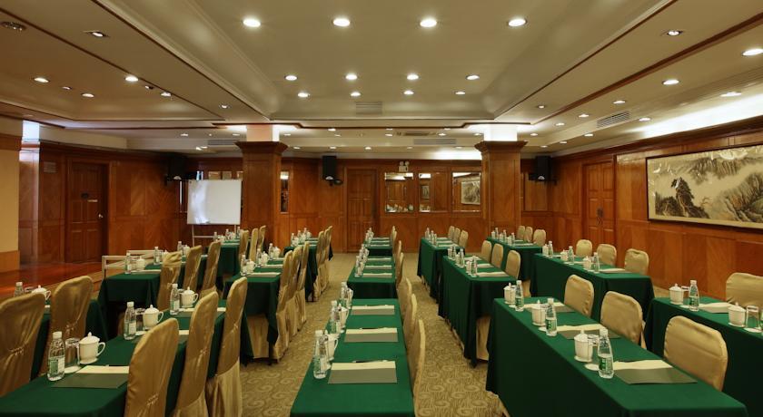 South China Harbour View Hotel