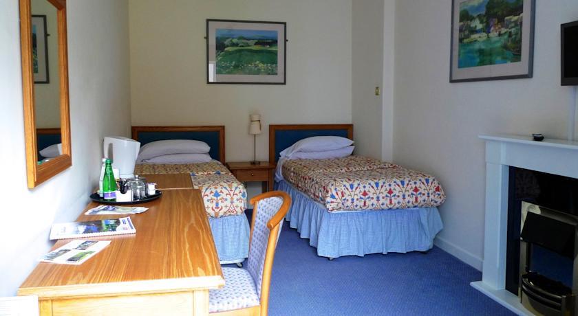 Отель Altamount Country House Hotel